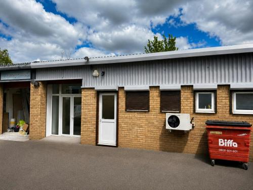 Unit 4 Sheffield House, Fieldings Road, Cheshunt, EN8