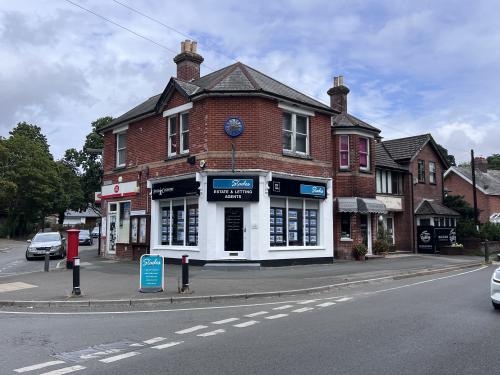 Deepslade House,The Corner House,, The Old Bake House & The PO Ringwood Road, Bransgore, Christchurch, BH23