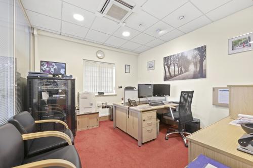 37 Highbridge Street, Waltham Abbey, EN9