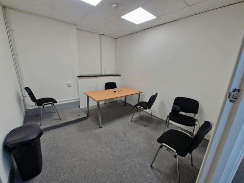 98 West Street, Fareham, PO16