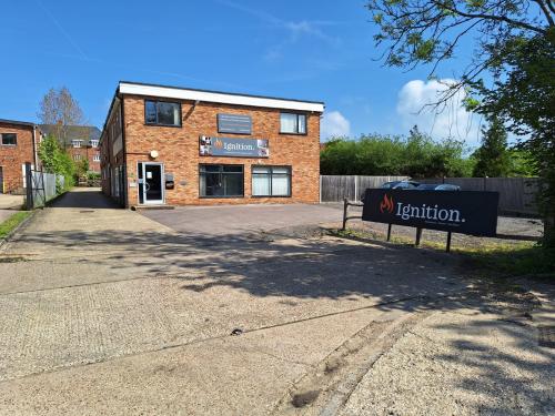 Unit 1, unit 1 Littlemead Industrial Estate, Cranleigh, GU6