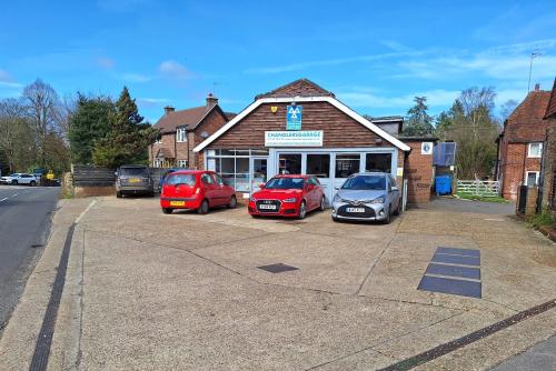 CHANDLERS GARAGE, The Green, Elstead, Godalming, GU8