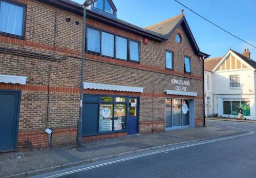 1-3 Kingsland Court, Three Bridges Road, Crawley, RH10