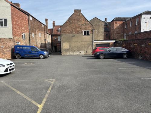 12 Mercer Row, Louth, LN11
