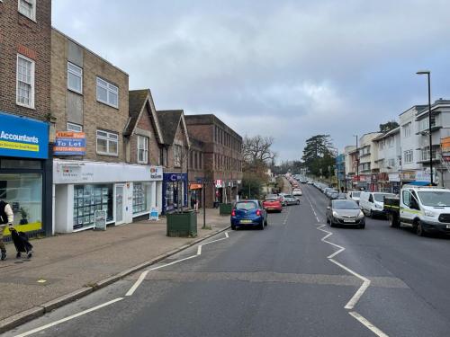 115 South Road, Haywards Heath, RH16