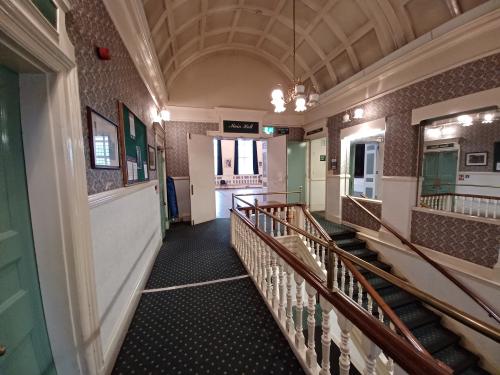 Beckenham Public Hall, 4 Bromley Road, Beckenham, BR3