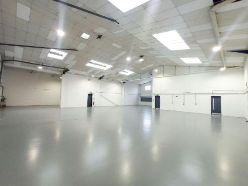 Unit 5, Chapmans Park Trading Estate, 378 High Road, Willesden, London, NW10