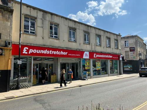 20-22 High Street, Melksham, SN12