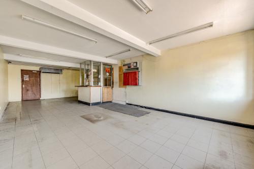 The Flat & Post Office, Broad Road, Hambrook, Chichester, PO18