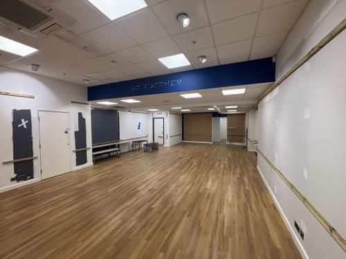 Unit 9, Cascades Shopping Centre, Commercial Road, Portsmouth, PO1