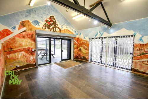 Units A-E, Saint Hill Business Park, West Hoathly Road, East Grinstead, RH19