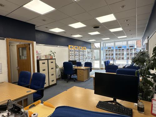 51 London Road, Waterlooville, PO7