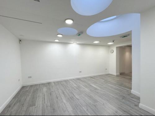 59 Great Titchfield Street, Fitzrovia, London, W1W