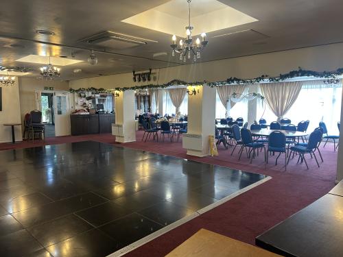 Bridge House Hotel, Reigate Hill, Reigate, RH2