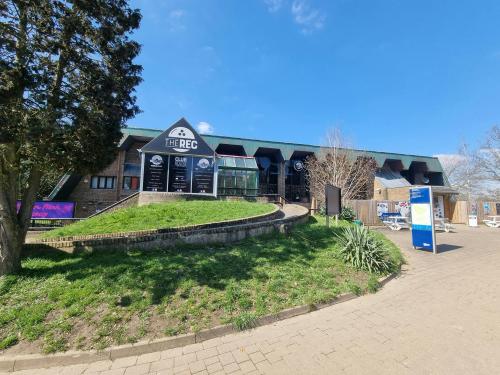The Rec Rooms, Albion Way, Horsham, RH12