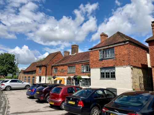 WISBOROUGH GREEN, Billingshurst Road, Wisborough Green, Billingshurst, RH14