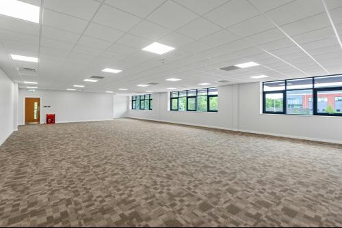 Unit 3, Mustang Park, Leamington Way, Daventry, NN11