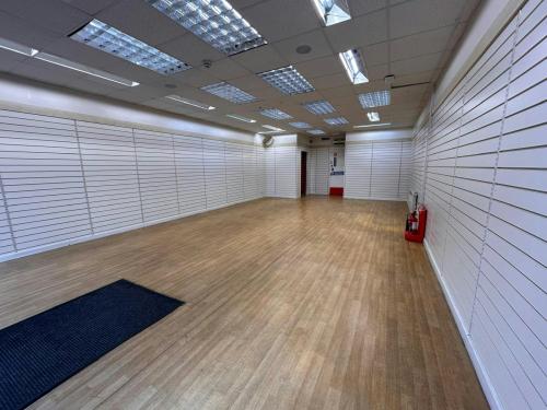 338 North End Road, Fulham, London, SW6