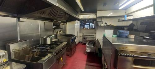 431 Upper Richmond Road West, East Sheen, London, SW14