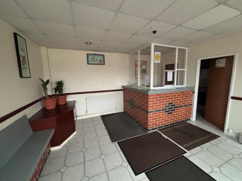 89 Dominion Road, Glenfield, Leicester, LE3
