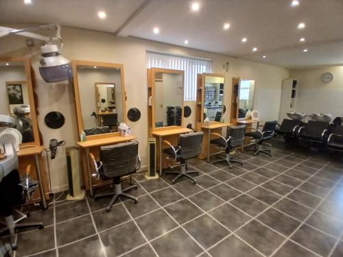 31-33 Queens Road, Nuneaton, CV11