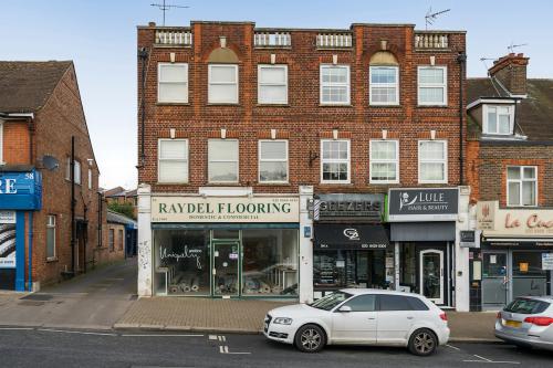 56 Bridge Street, Pinner, HA5