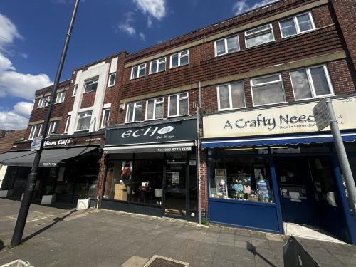 136 High Street, West Wickham, BR4