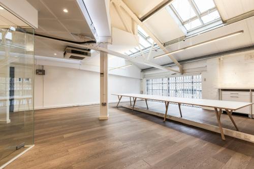 Buspace Studios, 138 Conlan Street, Ladbroke Grove, London, W10