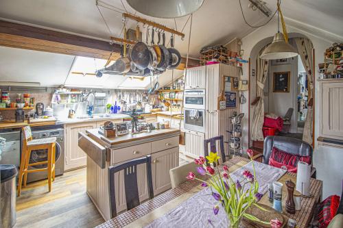 12 & 12a Norbreck Parade, Alperton, London, NW10