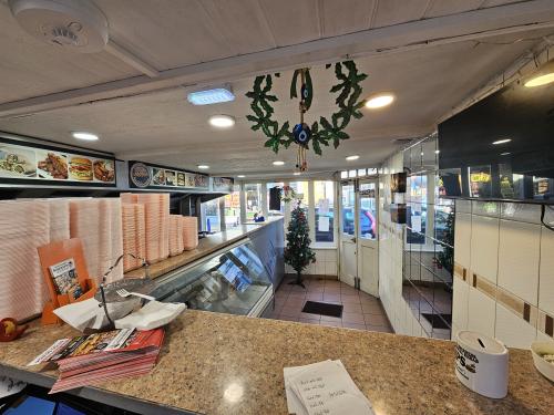 95 95A & 95B High Street, Sheerness, ME12