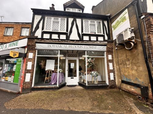 211 Godstone Road, Whyteleafe, CR3
