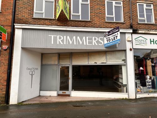 13 Station Road East, Oxted, RH8