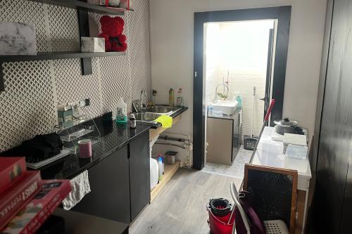 144 Crouch Hill, Crouch End, London, N8