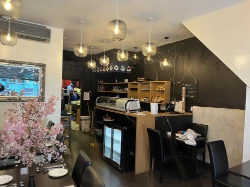 87 Tottenham Lane, Crouch End, London, N8