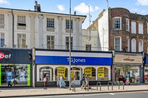 37 London Road, Brighton, BN1