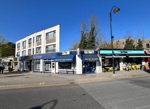 1 High Street, Sutton, SM1