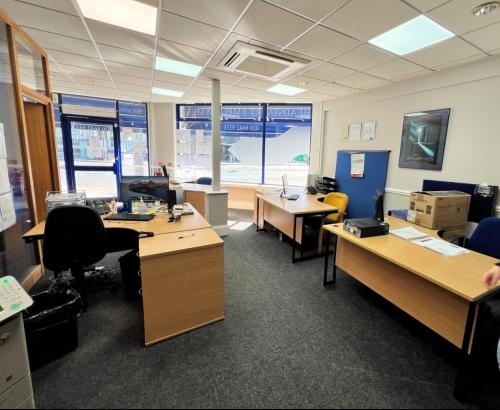 1 High Street, Sutton, SM1