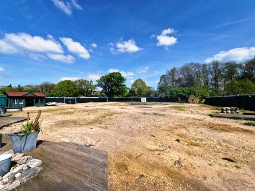 Garden Centre, Wildmoor Lane, Sherfield On Loddon, Hook, RG27