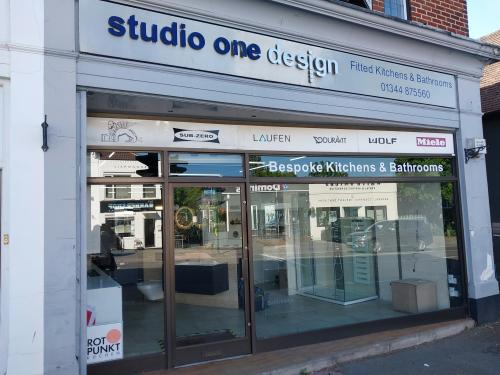 1 Broomhall Buildings, London Road, Ascot, SL5