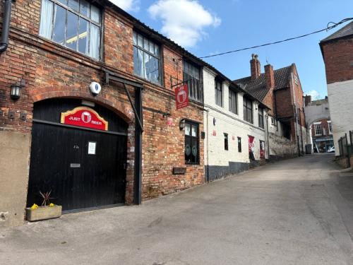 28 - 32B Castle Gate, Newark, Nottingham, NG24