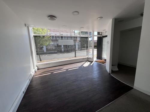 28 Ewell Road, Cheam, SM3
