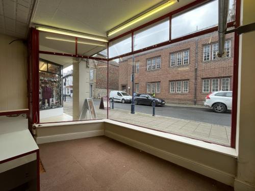 Unit 3 Spring House, 141 High Street, Hythe, CT21