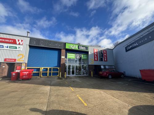 Unit 3, Oakwood Trade Park, Gatwick Road, Crawley, RH10