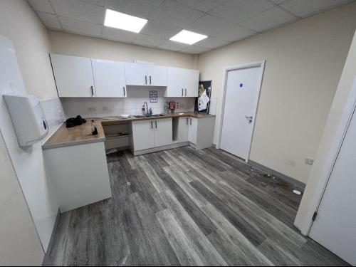 Unit C1, Mountbatten Business Park, Jackson Close, Portsmouth, PO6