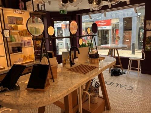 5-3a Camden Passage, Islington, London, N1