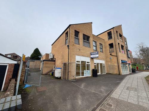 Unit 3 Local Centre, Somerset Avenue, Harefield, Southampton, SO18
