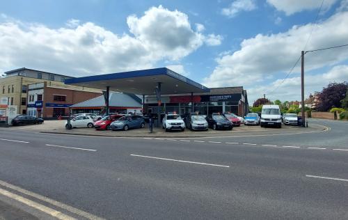 The Grove Garage, Newland Street, Witham, CM8