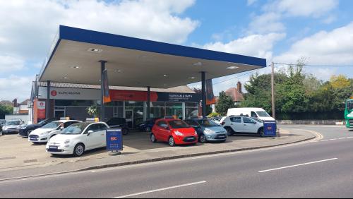 The Grove Garage, Newland Street, Witham, CM8