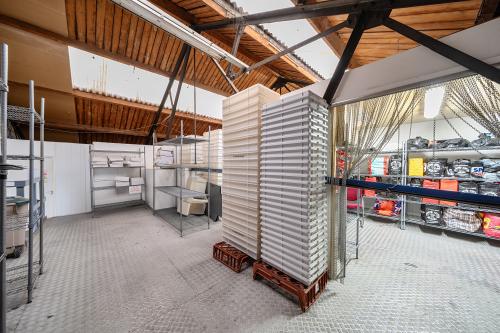 Unit B, 7 Standard Road, Park Royal, London, NW10