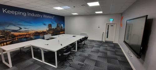 Unit 9, Davies Road Trade Centre, Davies Road, Evesham, WR11